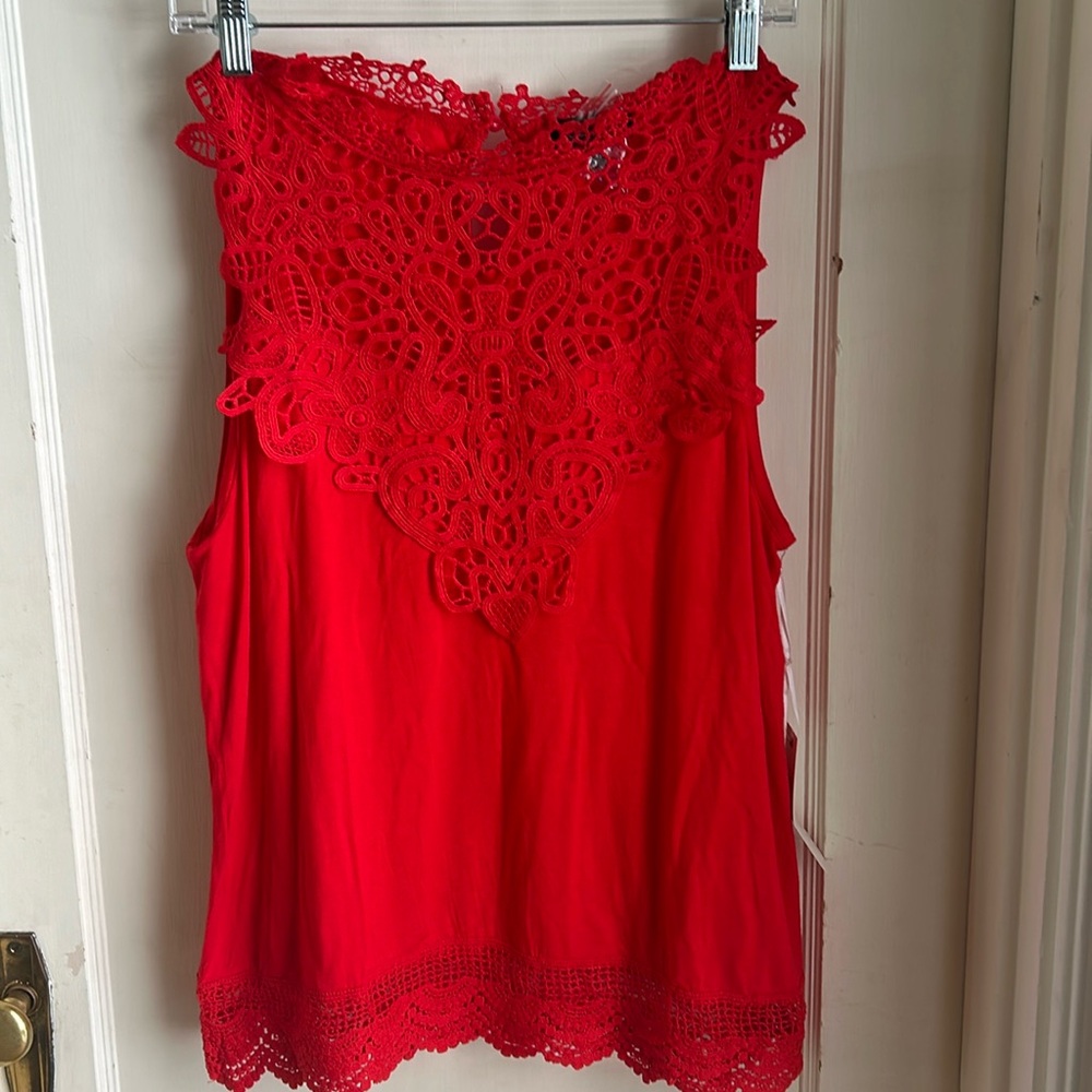 NWT beautiful red tank